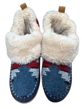 Dearfoams Alpine Women’s Moritz Bootie House Slipper Navy Size Medium 7-8